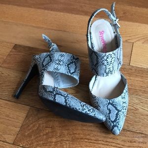 Sexy Snake Print Slingback Heels